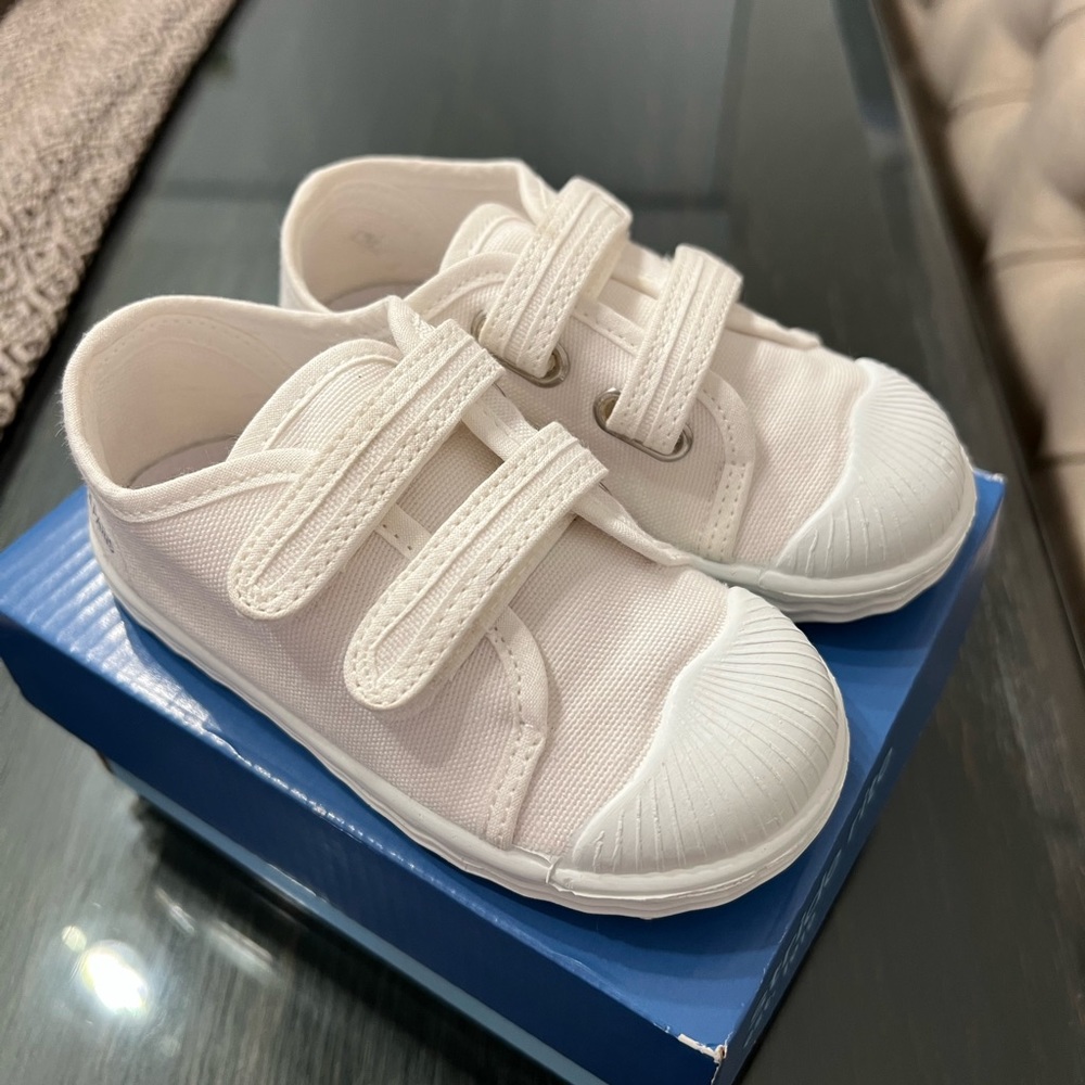 White Canvas Velcro sneakers by Jacadi